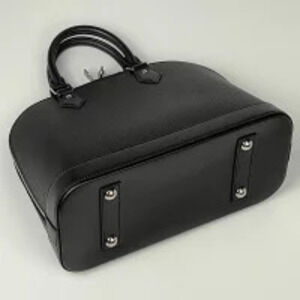 Louis Vuitton Bag Shoulder Alma Black Noir Leather Epi Handbag
